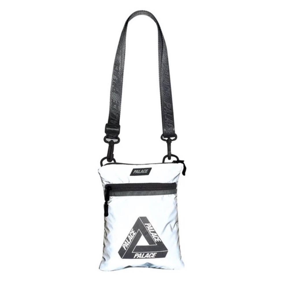 🔥Brand New PALACE Deflecto bag💿